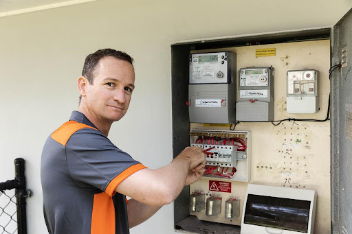 What Are The Best  Methods In Handling An Electrical Emergency?